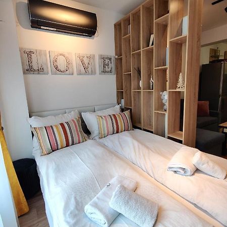 Cozy Studio Near The Historical Heart Of Sofia By Flat Mаnager Экстерьер фото